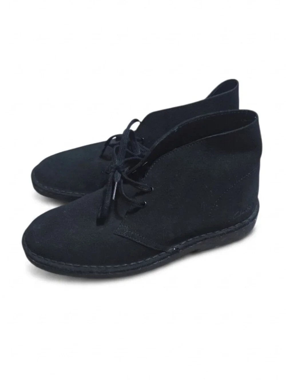 Clarks Desert Boots featuring two-eyelet lace-up chukka Suede Black Mens 8.5M